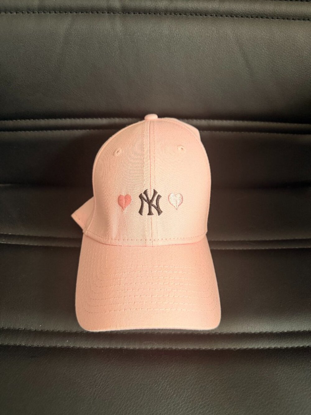 New Era Pink Yankees Heart Cap